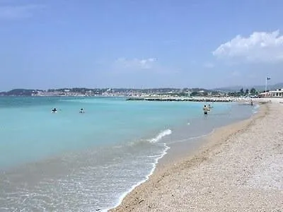 Le Mas Des Cigales